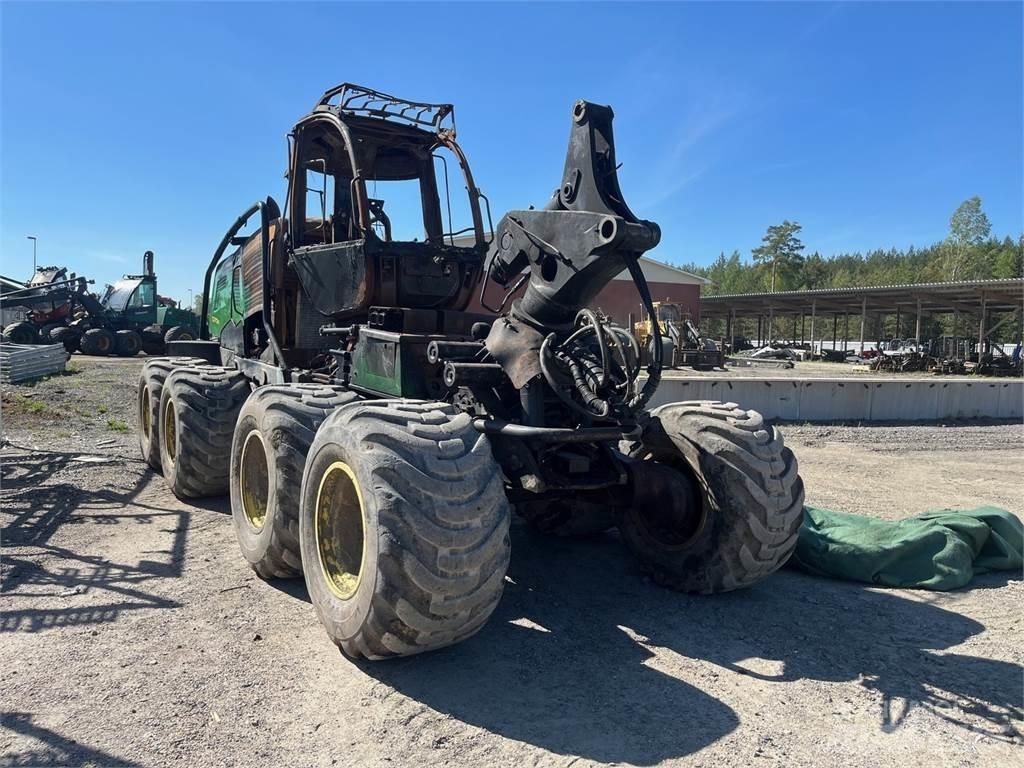 John Deere 1270E Harvesterji
