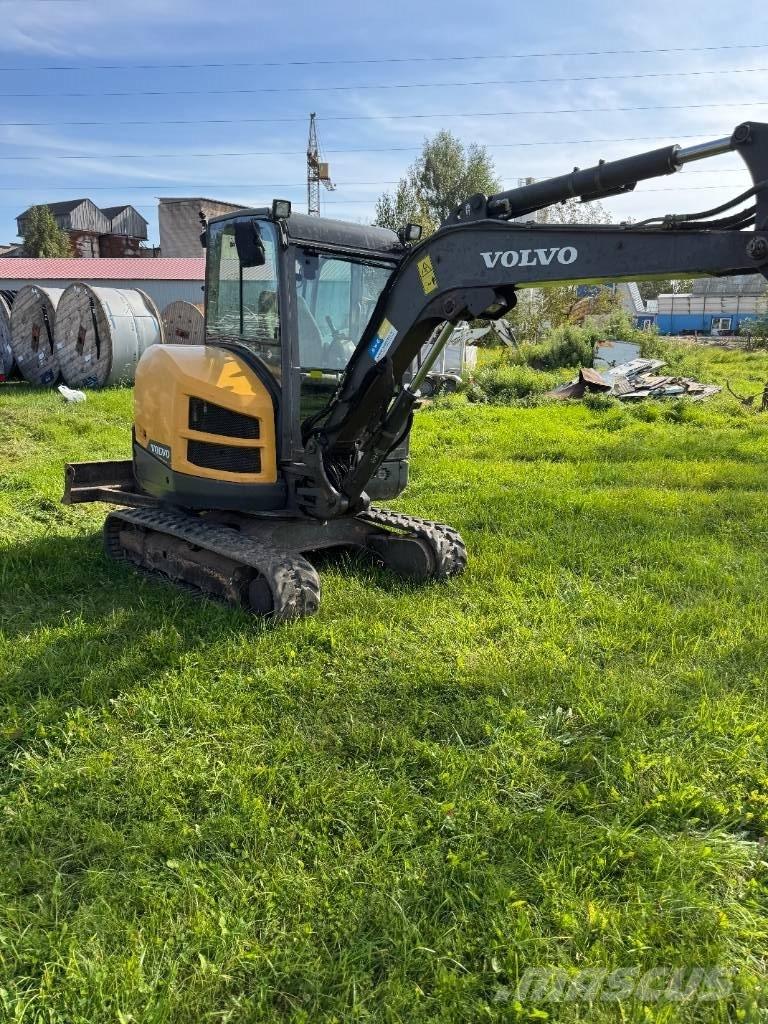 Volvo EC 35 D Mini bagri <7t
