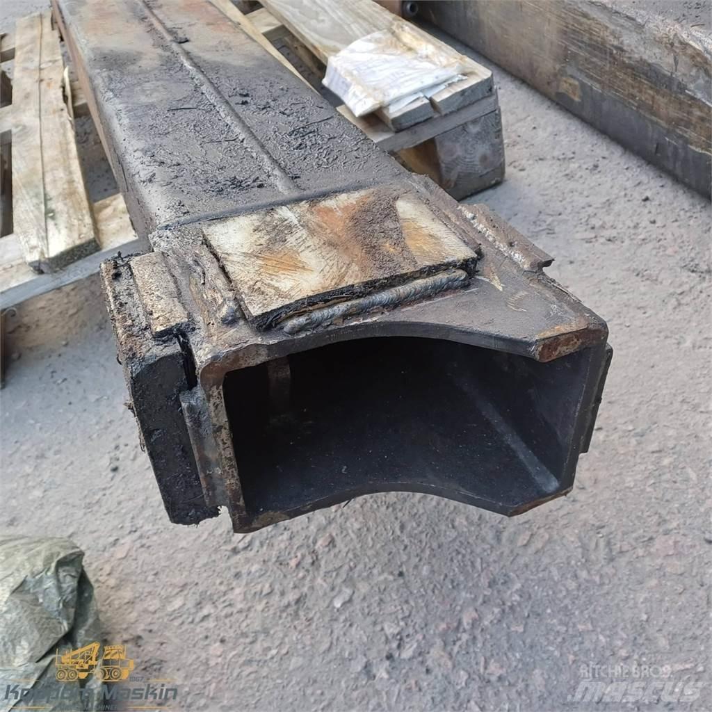 Loglift 111 Žerjavi za debla