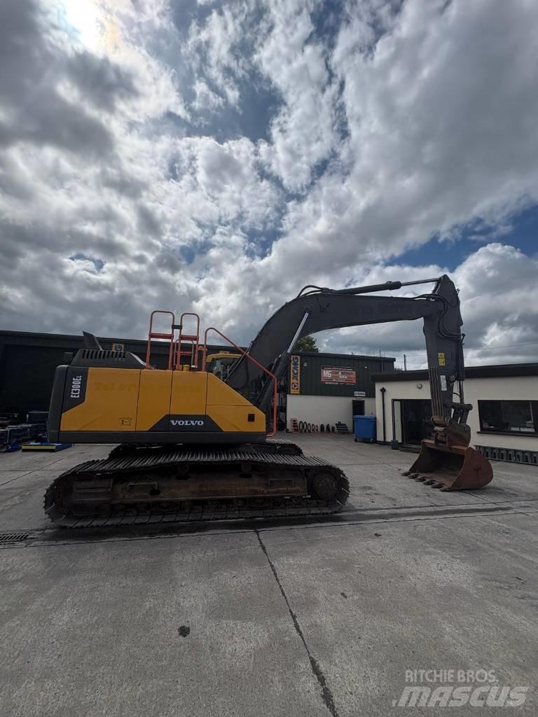 Volvo EC 300 EL Bagri goseničarji