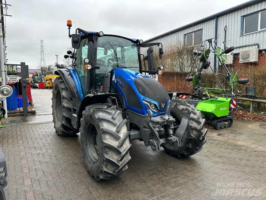 Valtra G125EA Traktorji