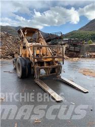 Komatsu SD25-1 Viličarji s pomičnim teleskopom