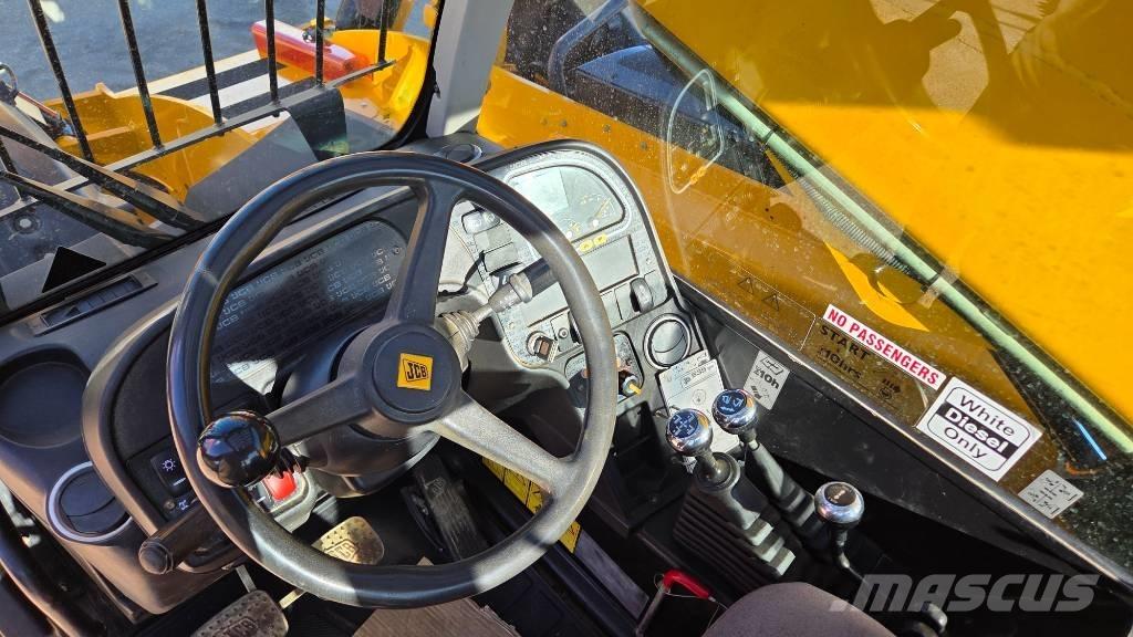 JCB 535-125 Teleskopski viličarji