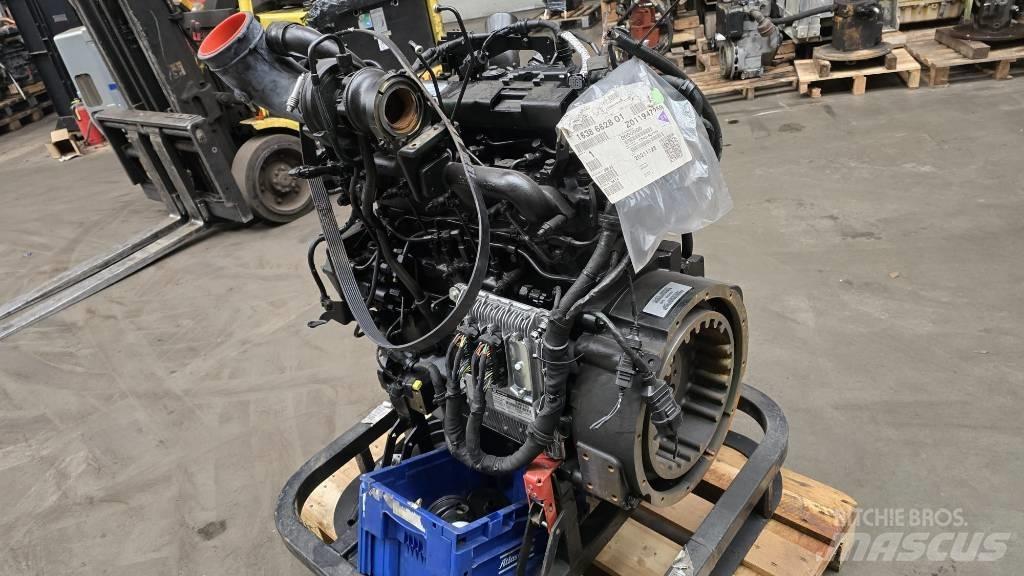 John Deere CD4045 Motorji