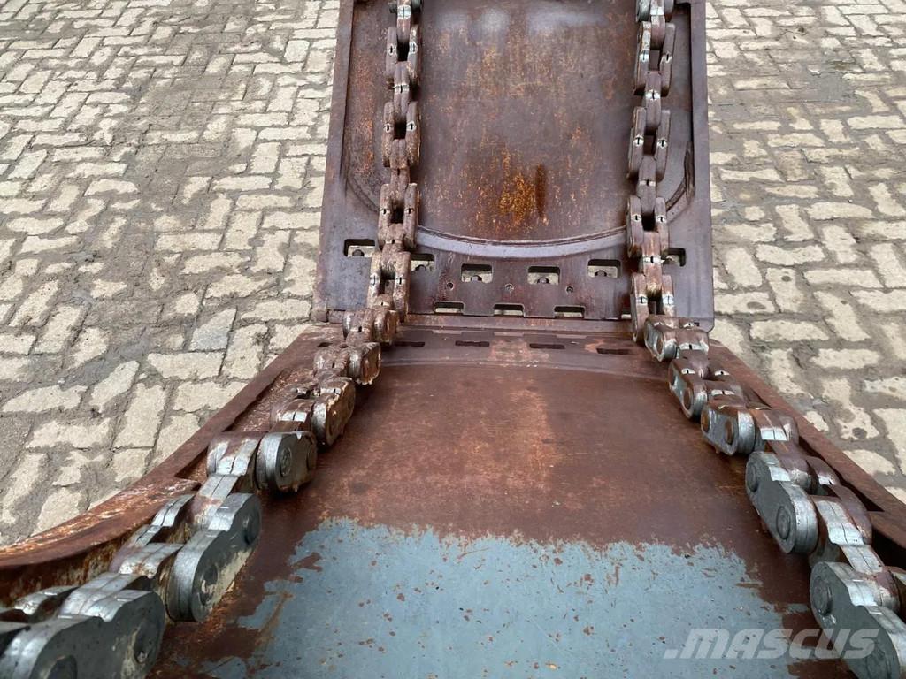 Liebherr GM020- 1 Grabeži