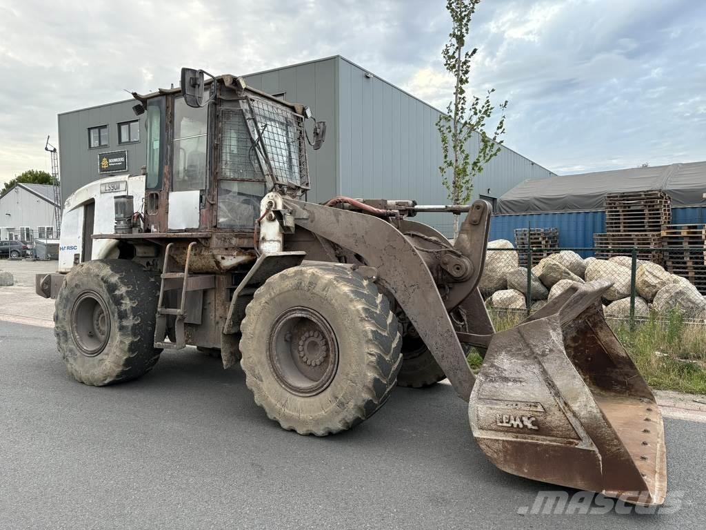 CAT 928 G Kolesni nakladalci