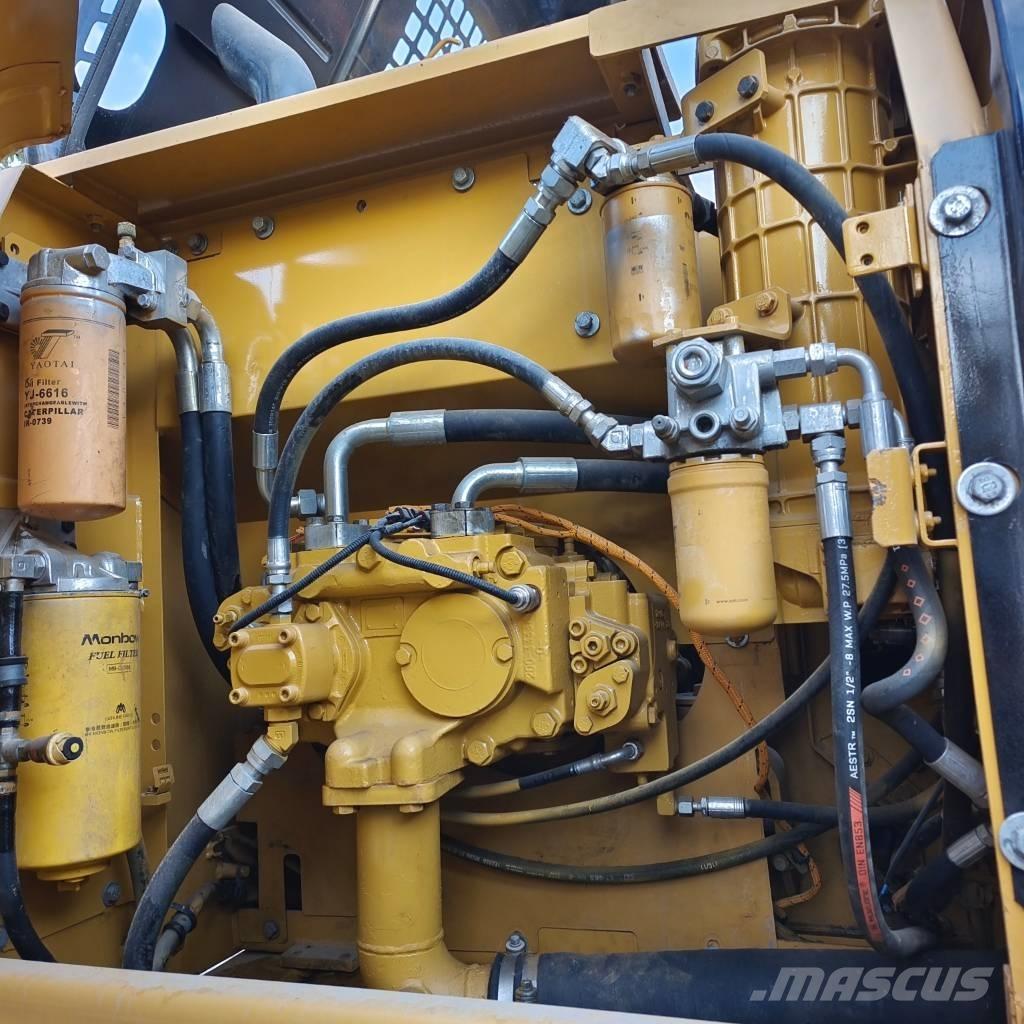 CAT 320 D Bagri goseničarji