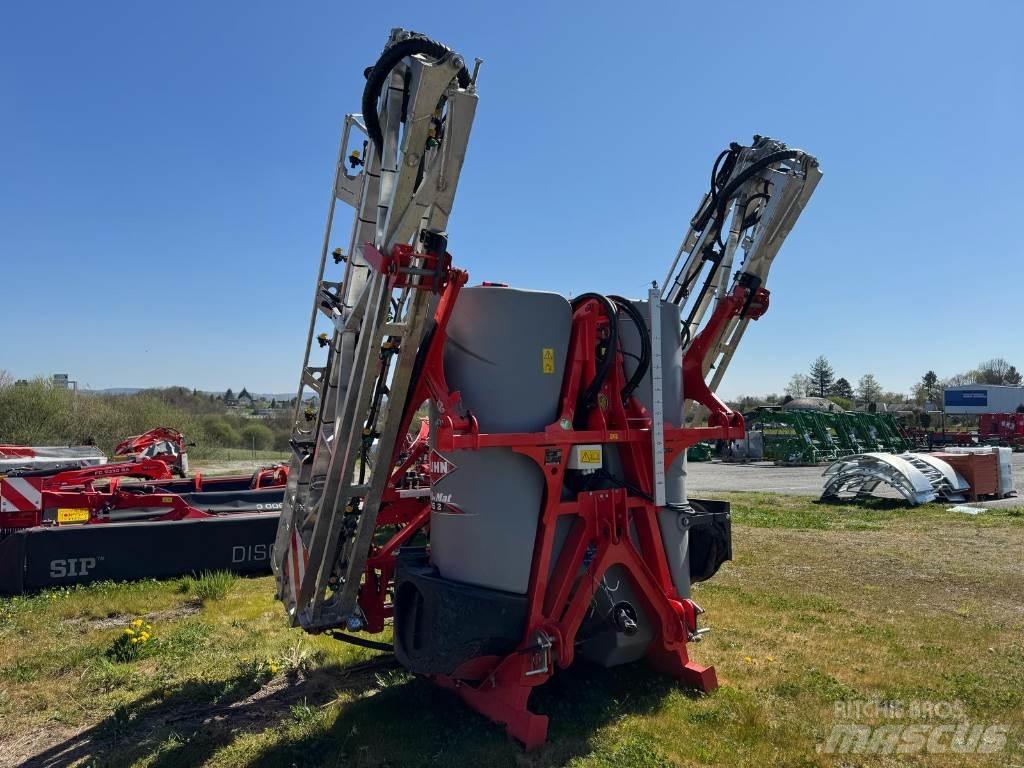 Kuhn DELTIS 2 Vlečne škropilnice