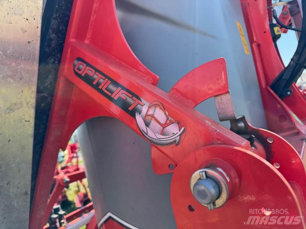 Kuhn DELTIS 2 Vlečne škropilnice