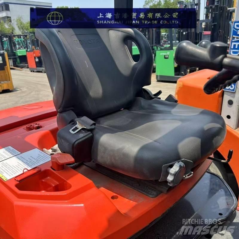 Toyota 15 Električni viličarji