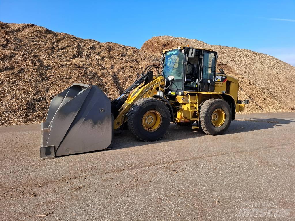 CAT 924 H Kolesni nakladalci