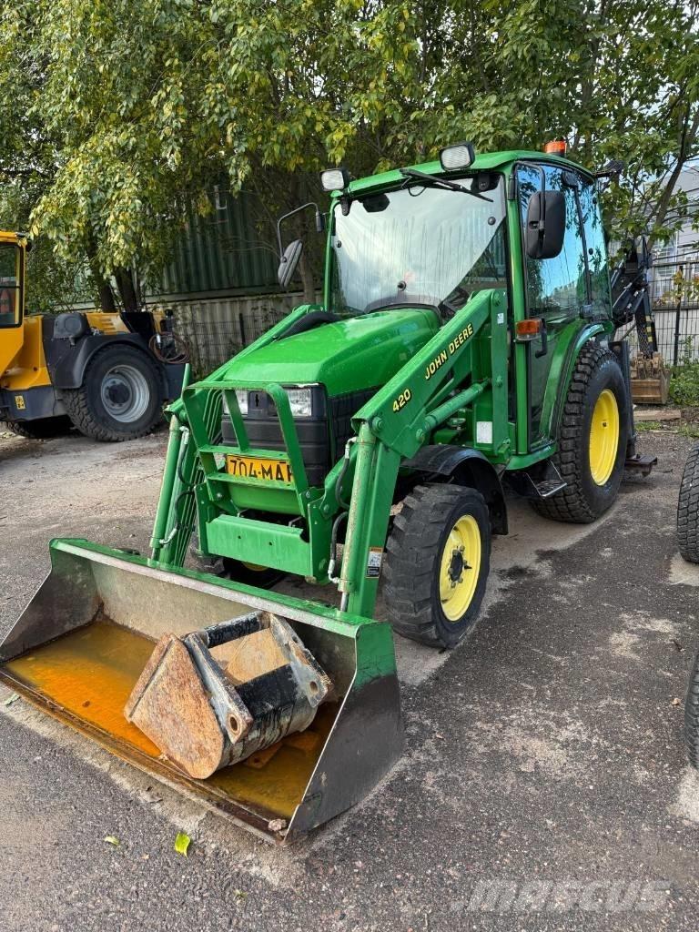 John Deere 4400 Manjši traktorji