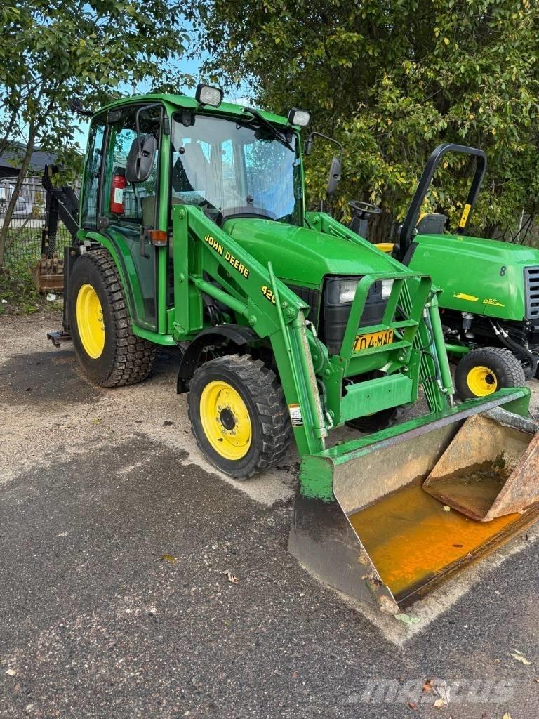 John Deere 4400 Manjši traktorji