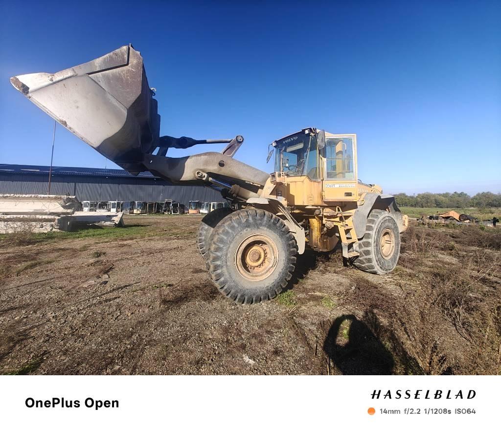 Volvo L 120 E Podvozje in vzmetenje