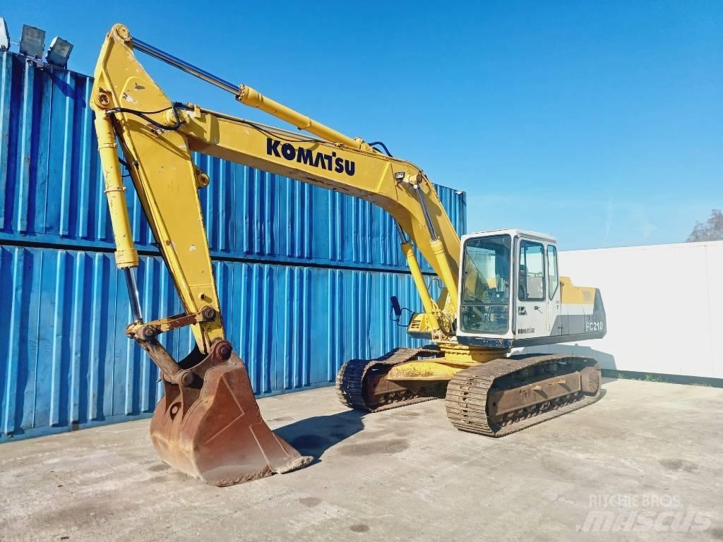Komatsu PC 210-5 Bagri goseničarji