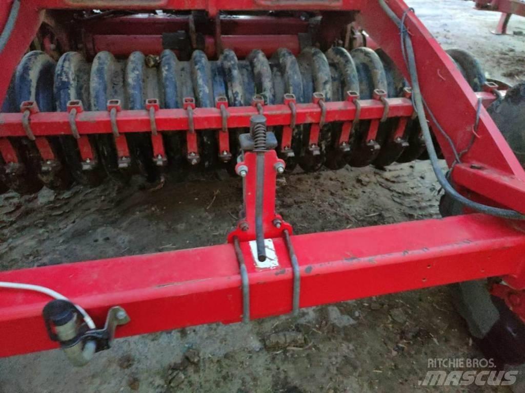Horsch JOCKER 12 RT Kolutne brane