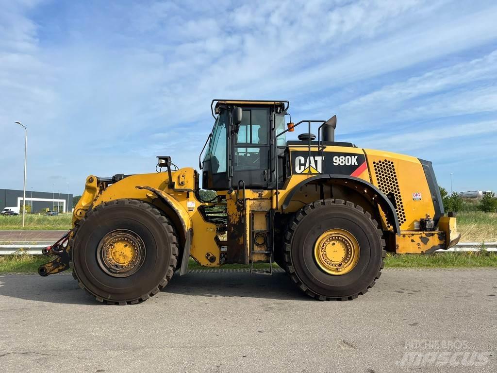 CAT 980K Kolesni nakladalci