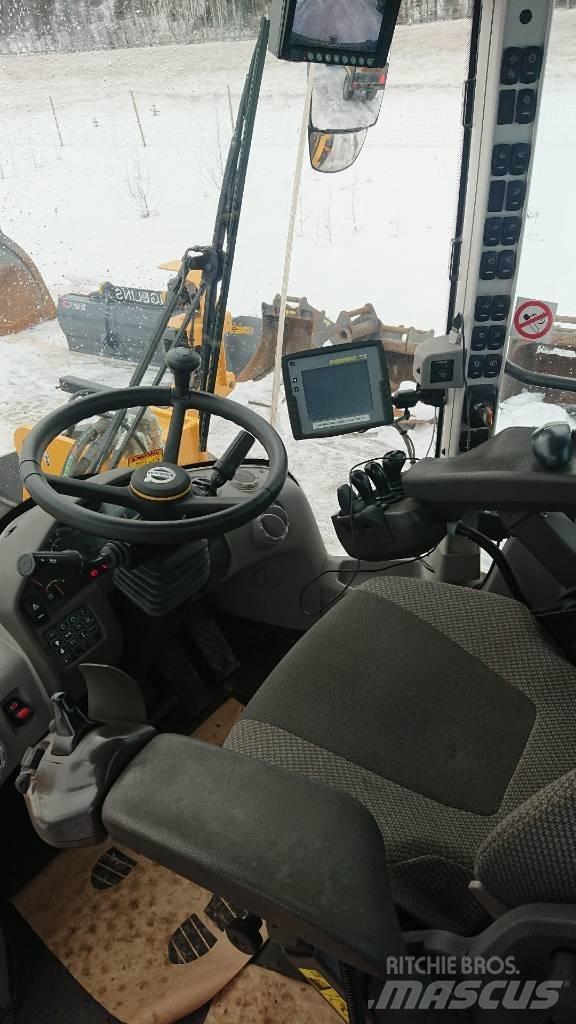 Volvo L120H, UTHYRES Kolesni nakladalci