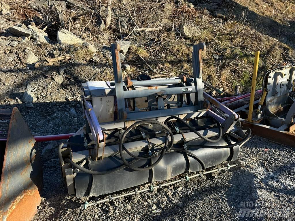 Holms 300 - 2,2/2000 Cestni pometači