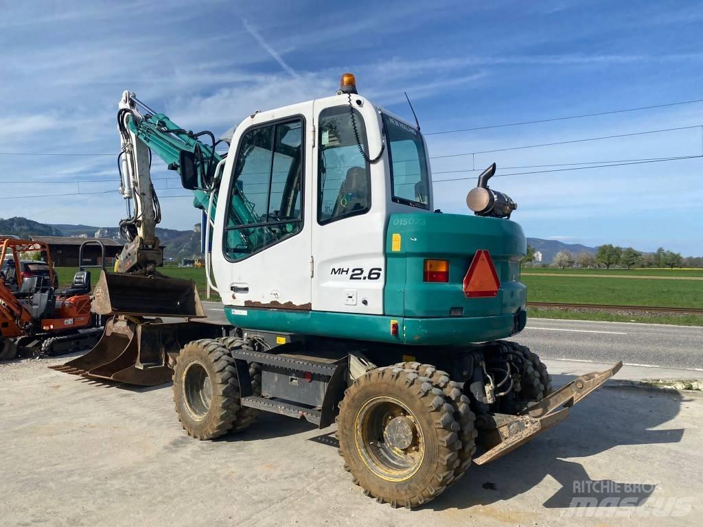 New Holland MH 2.6 Bagri na kolesih