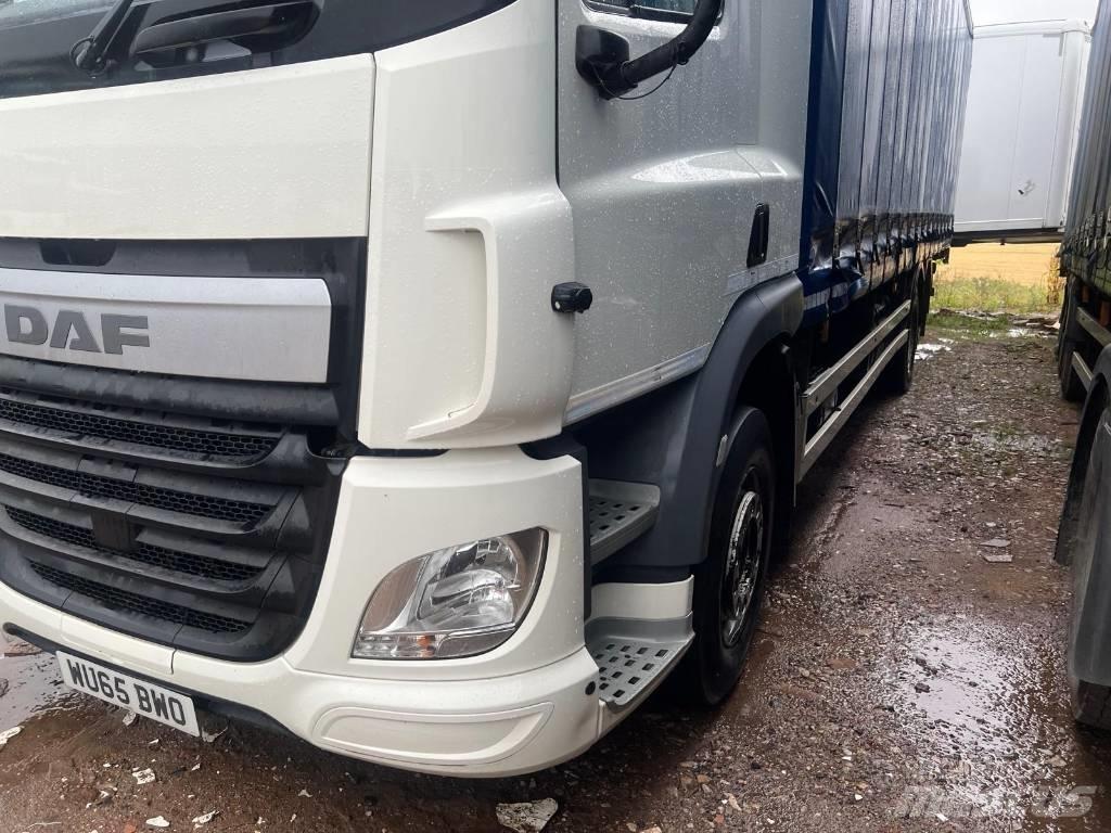 DAF CF 330 Tovornjaki s ponjavo