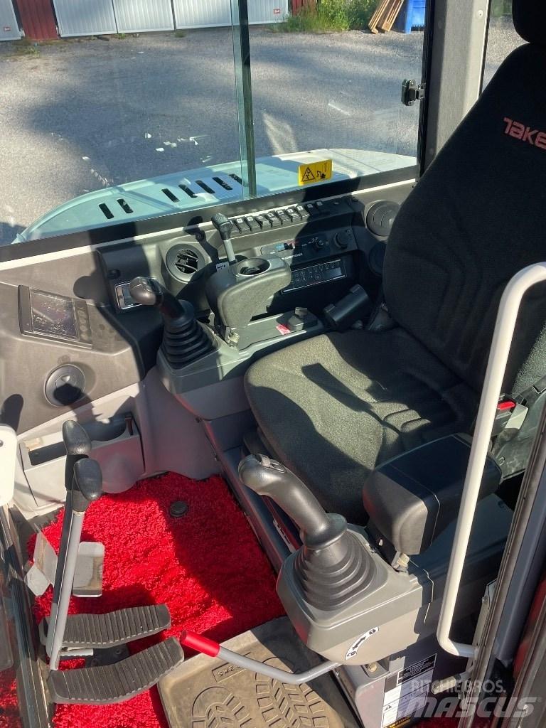 Takeuchi TB 260 Mini bagri <7t