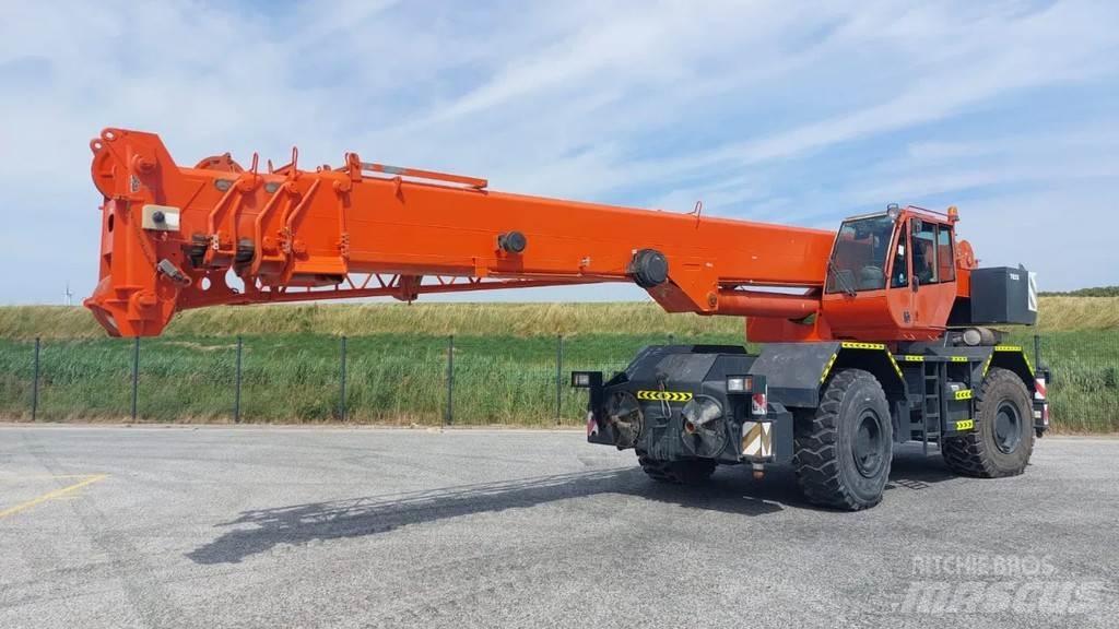 Terex A600 Avtodvigala