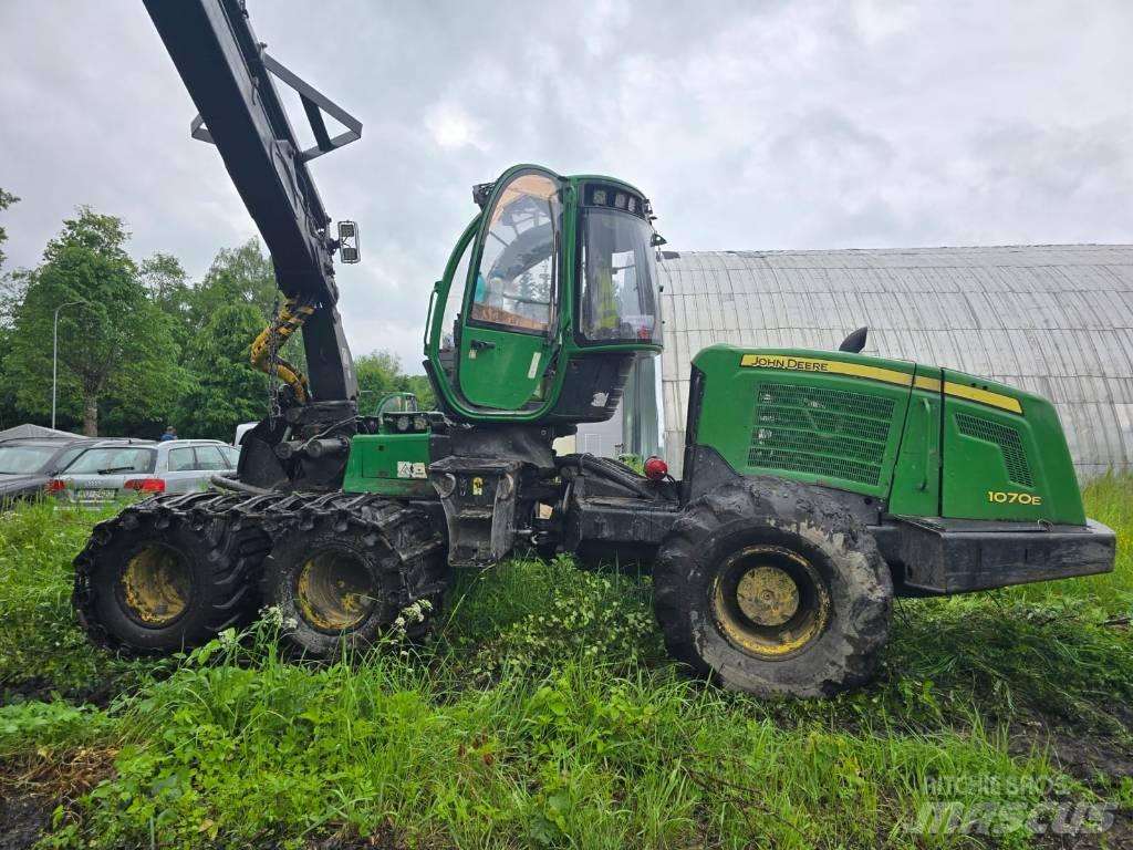 John Deere 1070 E Harvesterji