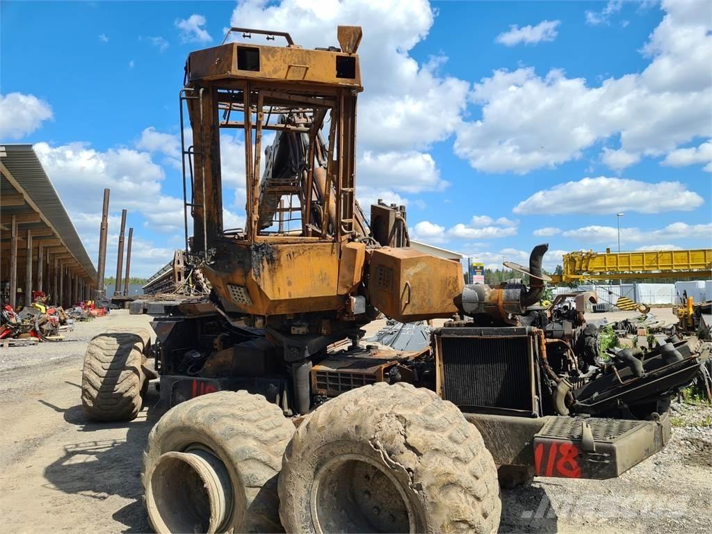 Valmet 801 combi Harvesterji