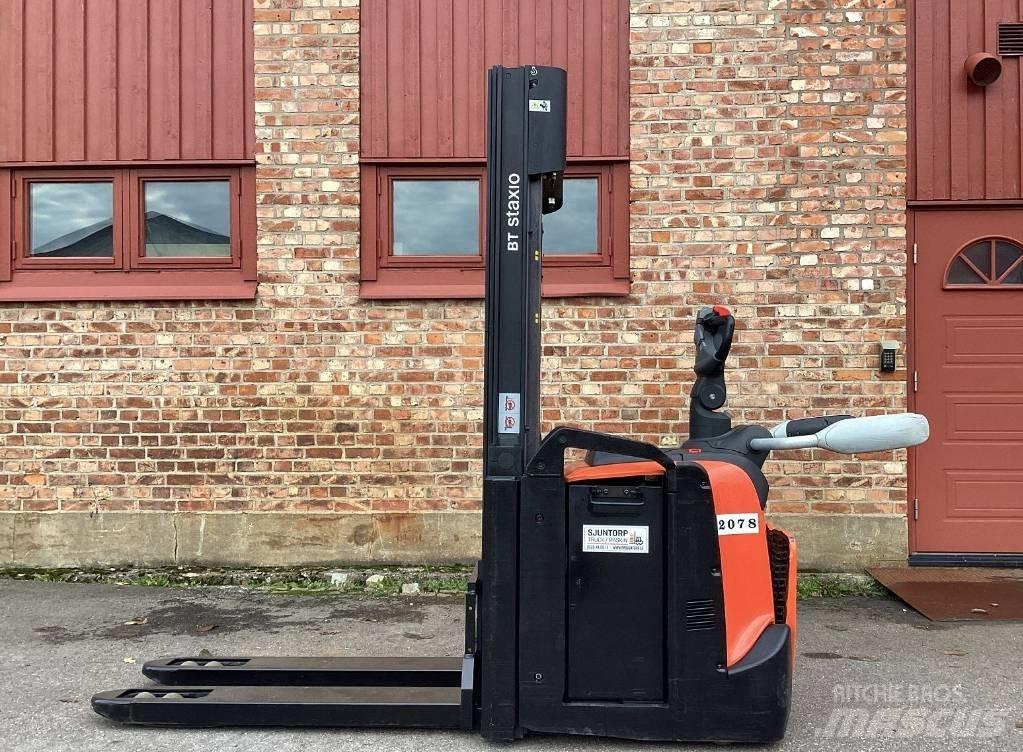 BT SPE 120 L Ročni električni viličar