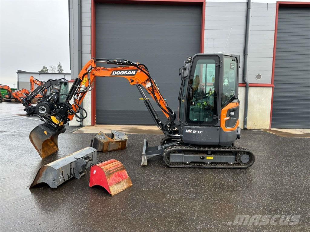 Doosan DX27Z-7 Mini bagri <7t