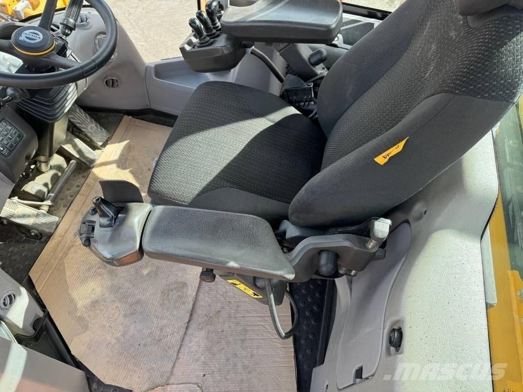 Volvo L 350 H Kolesni nakladalci