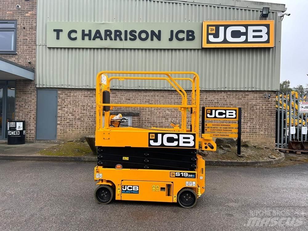 JCB S1932E Škarjaste dvižne ploščadi
