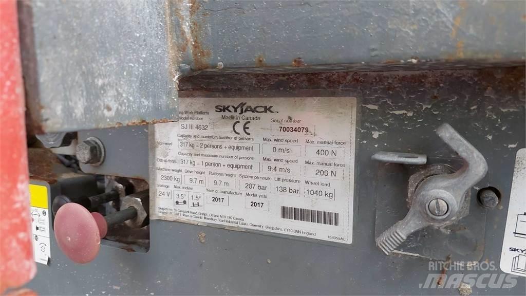 SkyJack SJIII4632 Škarjaste dvižne ploščadi