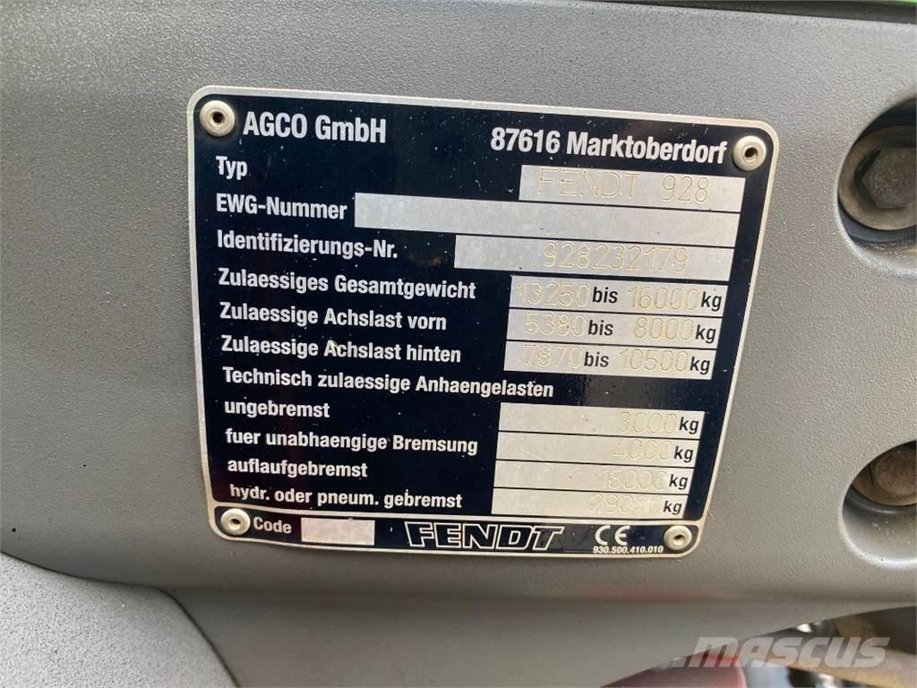 Fendt 930 Vario Traktorji