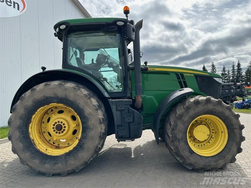 John Deere 7230R Traktorji