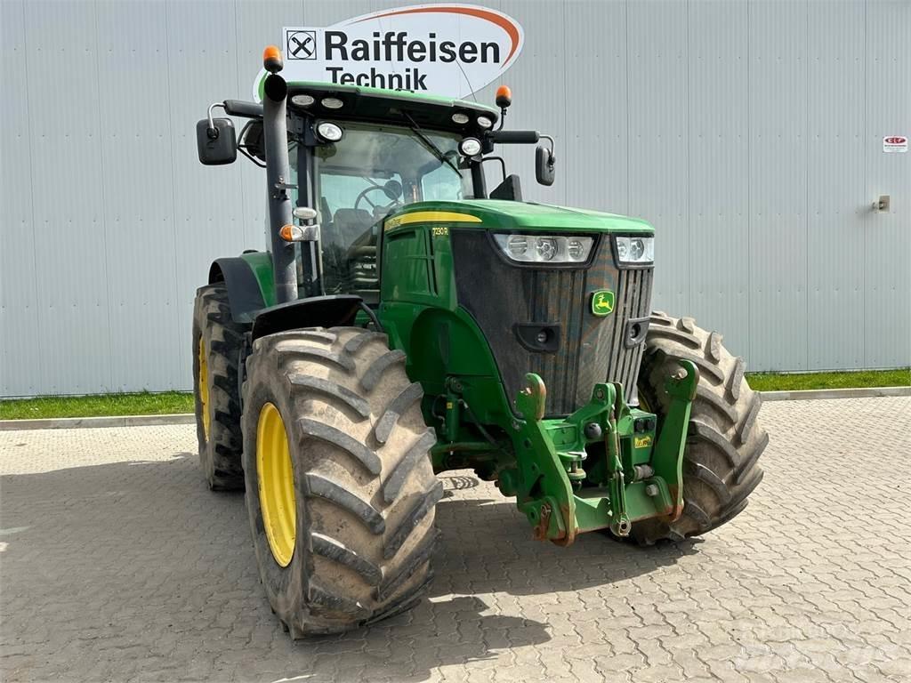 John Deere 7230R Traktorji