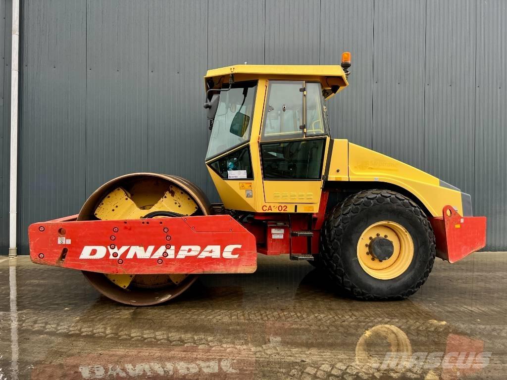 Dynapac CA302D Enojni valjarji