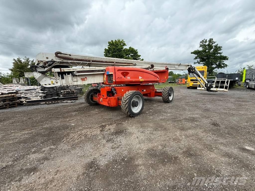 JLG 1250 AJP Zglobne dvižne ploščadi