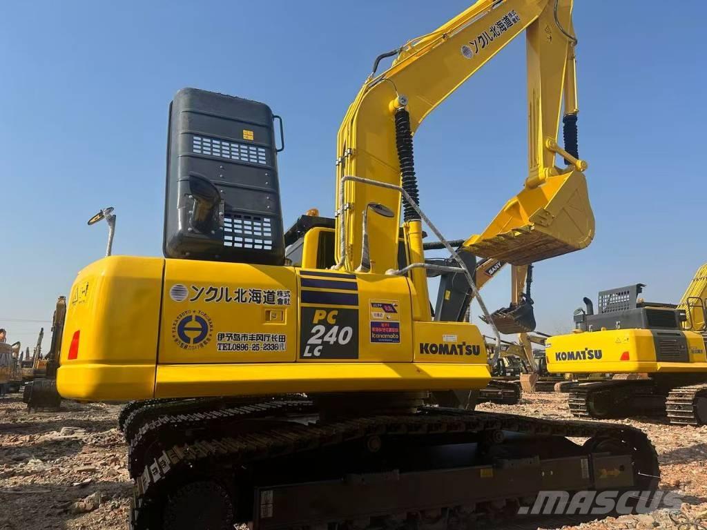 Komatsu PC 240 Bagri goseničarji
