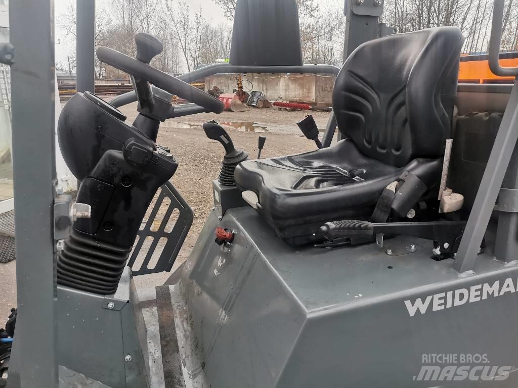 Weidemann 1160 Večnamenski nakladalci