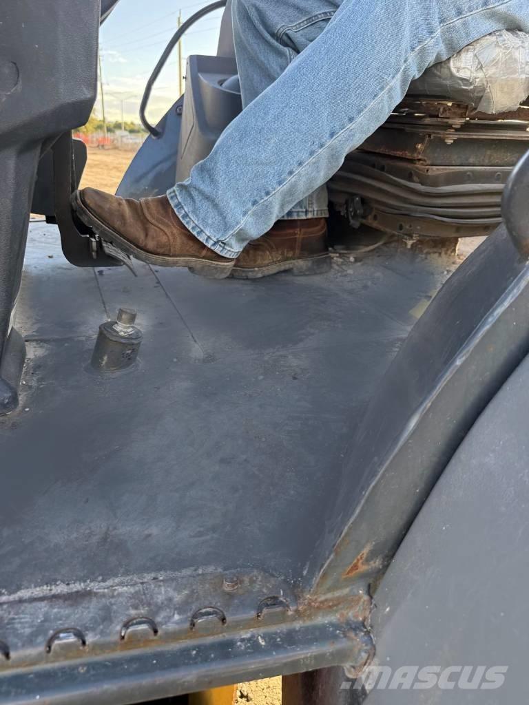 John Deere 310 L EP Rovokopači