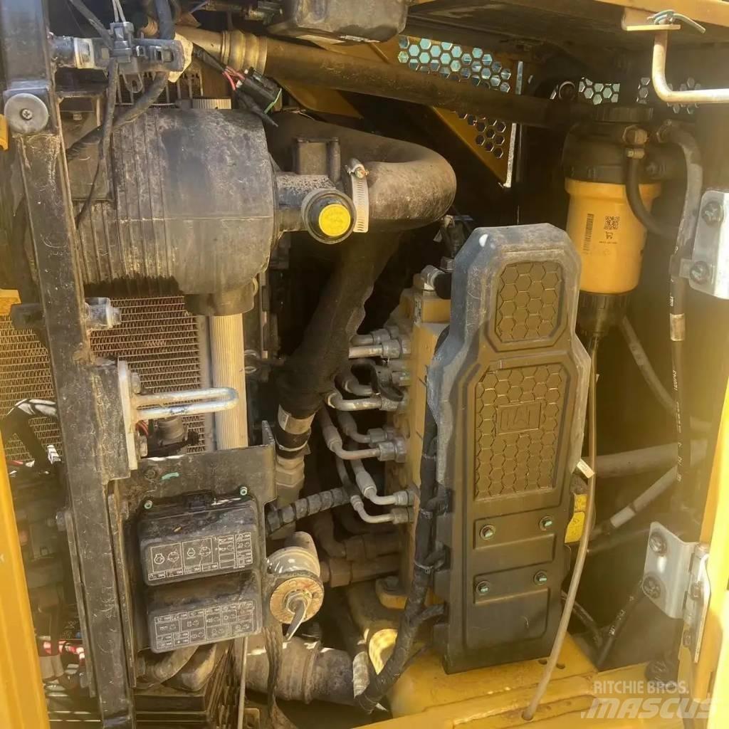 CAT 306E2 Bagri goseničarji