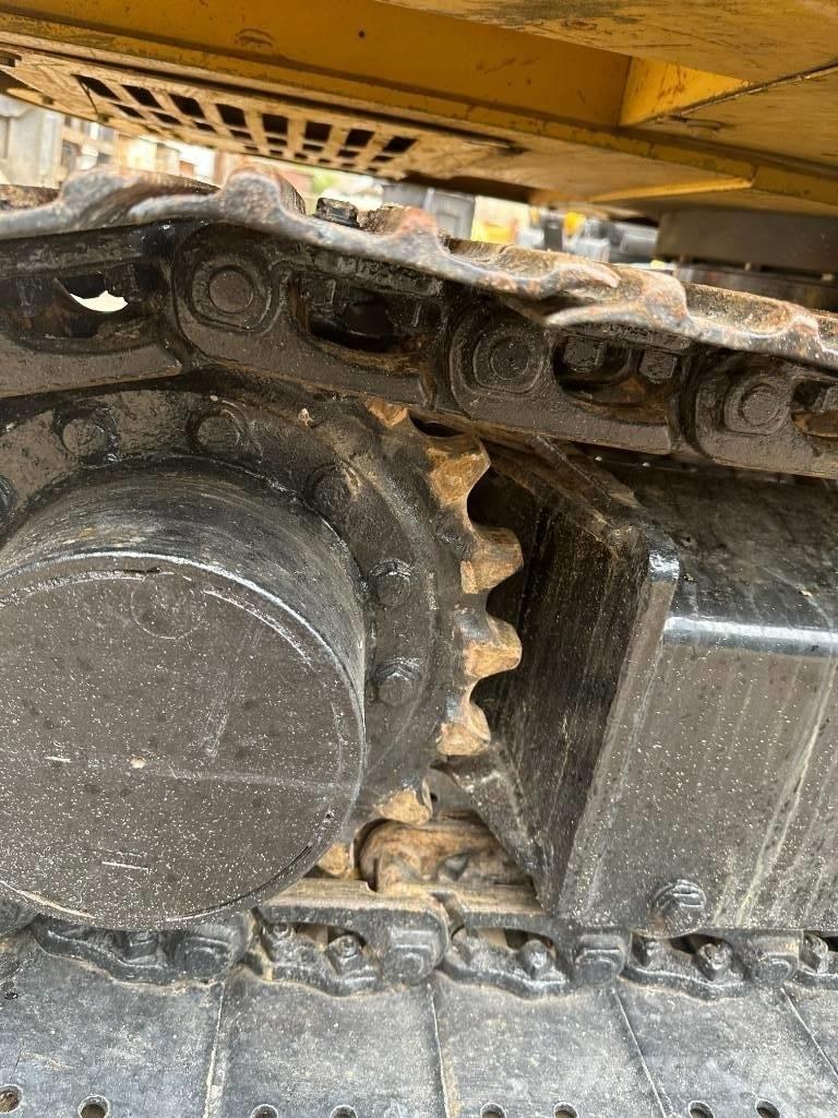 CAT 305.5 Mini bagri <7t