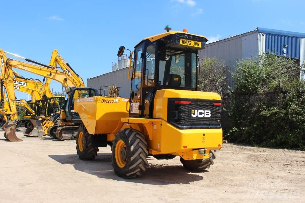 JCB 6 T-2 Ne cestni demperji