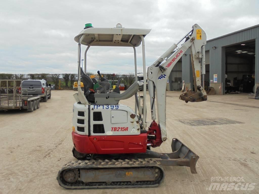 Takeuchi TB215R Mini bagri <7t