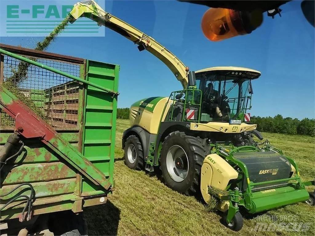 Krone big x 630 Stroji za krmo na lastni pogon