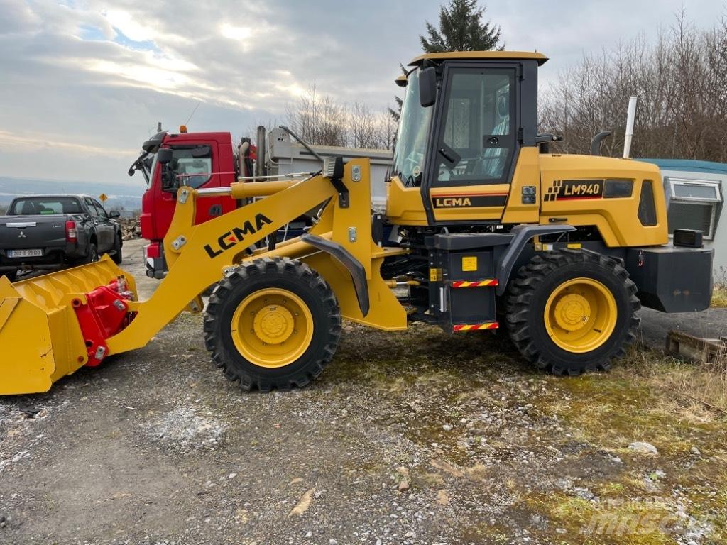  Lcma 940 Kolesni nakladalci