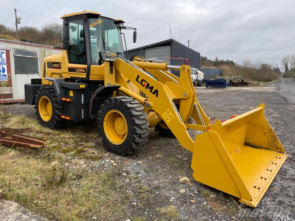  Lcma 940 Kolesni nakladalci