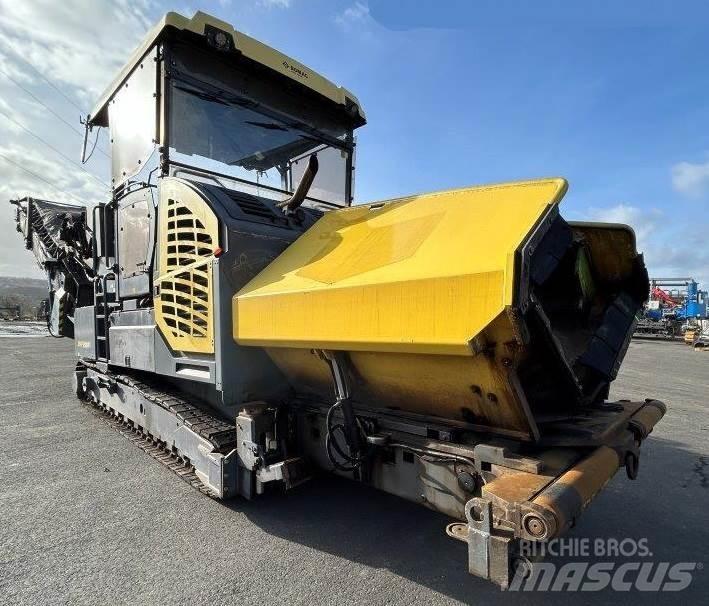 Bomag BMF 2500 S Asfaltni finišerji
